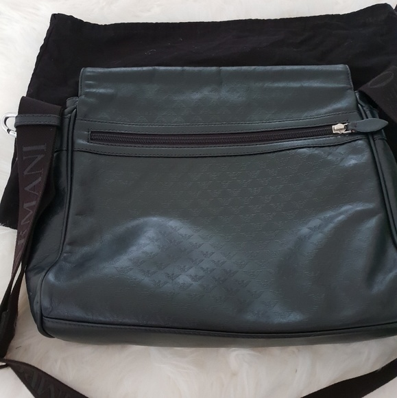 Emporio Armani messenger bag - Picture 2 of 7